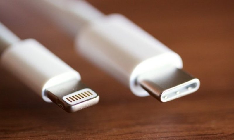 Apple USB-C