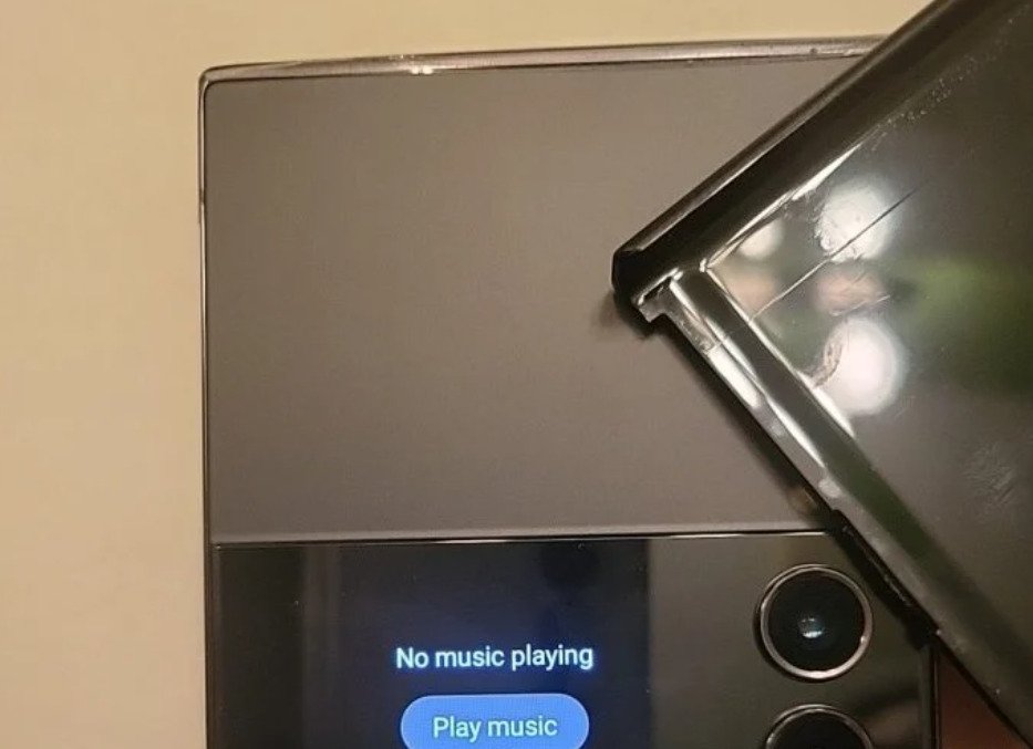 Galaxy Z Flip 4 gerçek görüntüleri ortaya çıktı - Donanım Günlüğü