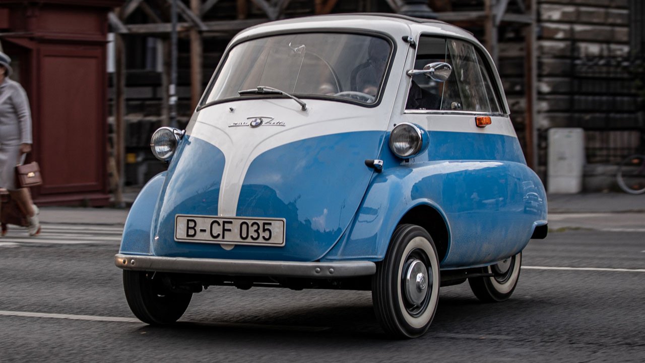 BMW Isetta: BMW’yi batmaktan kurtaran minik “balon otomobilinin” hikayesi