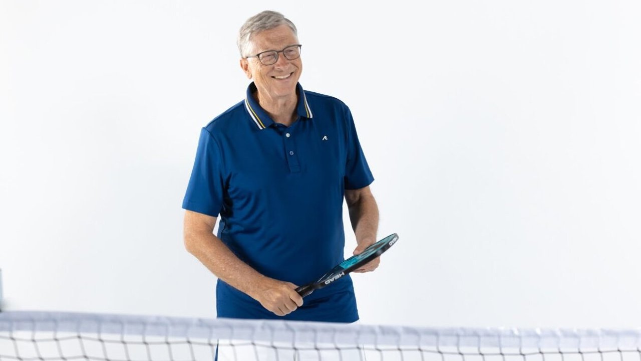 Bill Gates, 50 yıllık bilinmeyen özelliğini yayınladığı video ile açıkladı