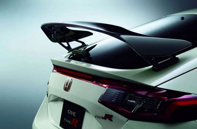 Karşınızda Honda’nın yeni canavarı: Yeni Civic Type R