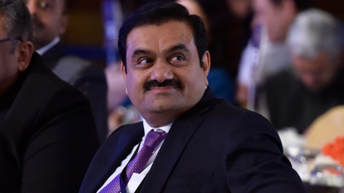 Dünyanın en zenginleri listesinde Jeff Bezos'u yerinden eden Gautam Adani.