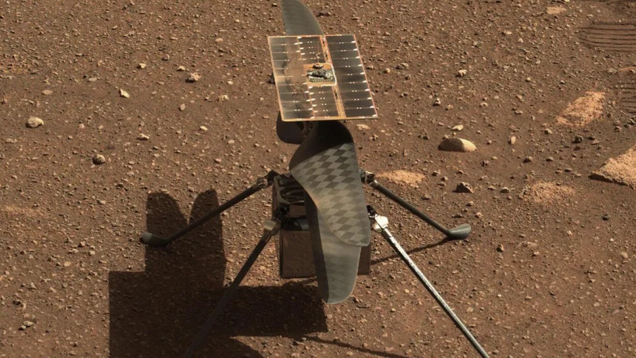 NASA’nın Mars helikopteri Ingenuity'nin ayağına bir şeyler takıldı