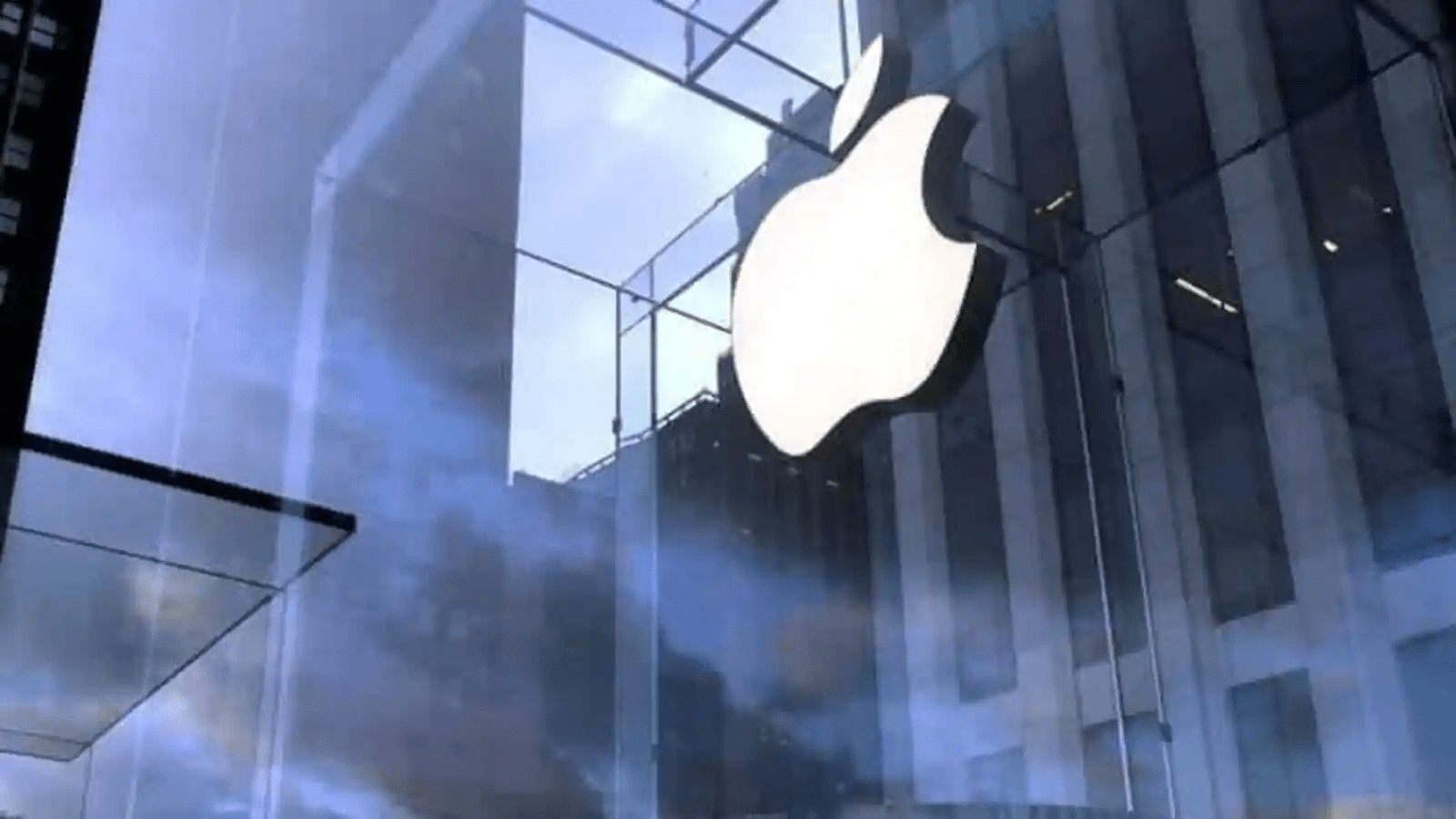 Apple dördüncü nesil iPhone SE'nin gelişimini iptal etti