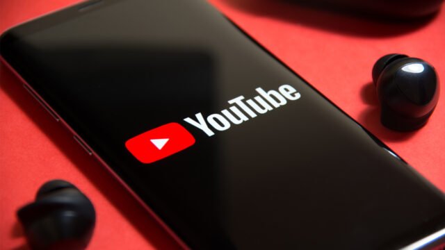 YouTube Music yeni karaoke özelliğine kavuşuyor!