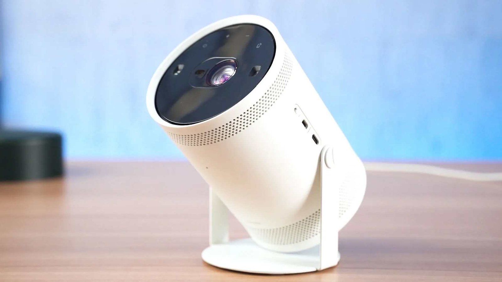 Samsung Freestyle 2023 özellikleri