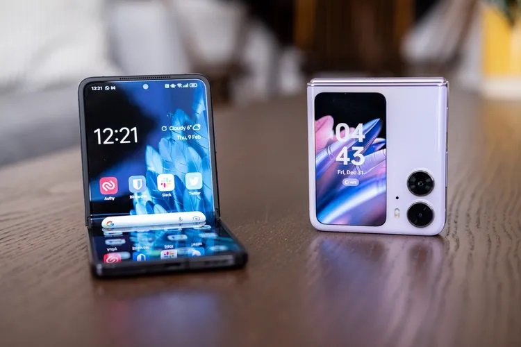 OnePlus katlanabilir telefon 2