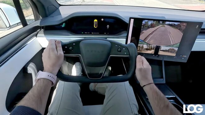 Tesla Model S LOG Görsel
