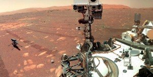 Mars'ta Su Bulunduğu İddia Edilen Krater Görüntülendi! Mars'ta Su Bulunduğu İddia Edilen Krater Görüntülendi!