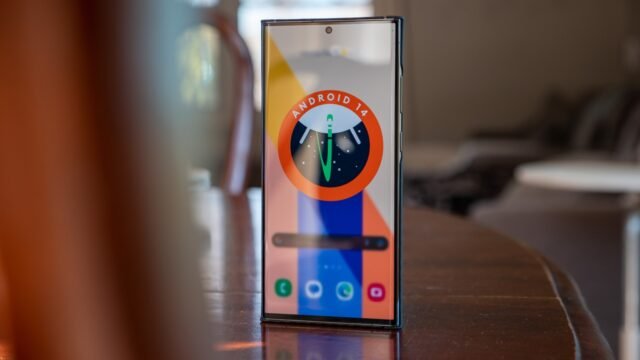 Samsung Galaxy S23 Ultra Android 14 ile görüldü: İşte GeekBench skoru!