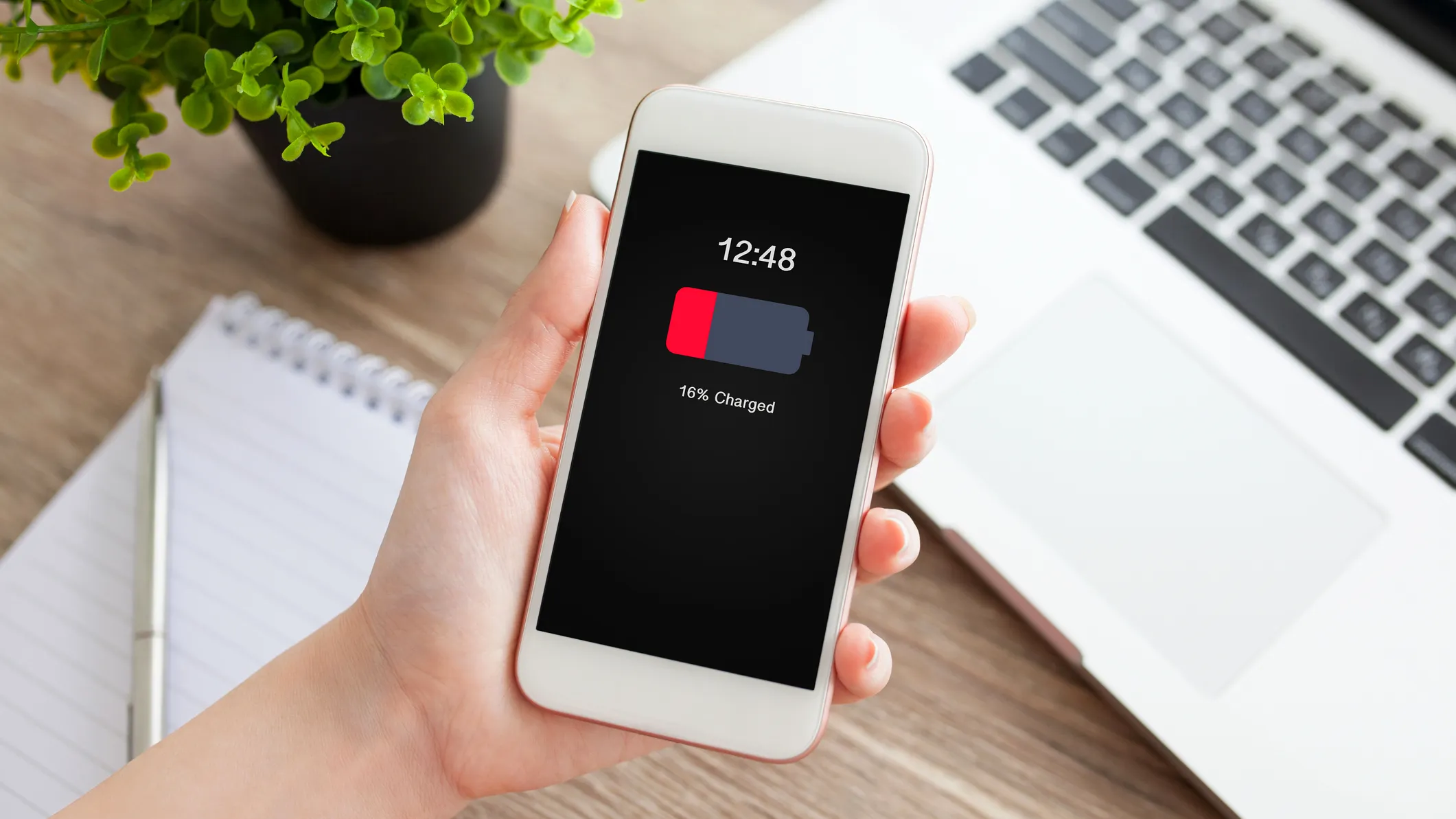 Bataryası dolu telefon kapanıyor