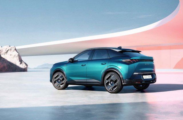 Yeni Peugeot E-3008 tanıtıldı: Satış tarihi de belli oldu