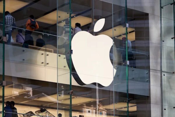 Apple, iPhone 15'lerin ısınma problemleri için Instagram'ı suçladı!