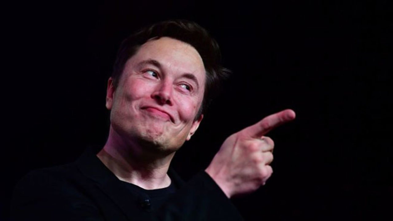 Elon Musk kimdir?