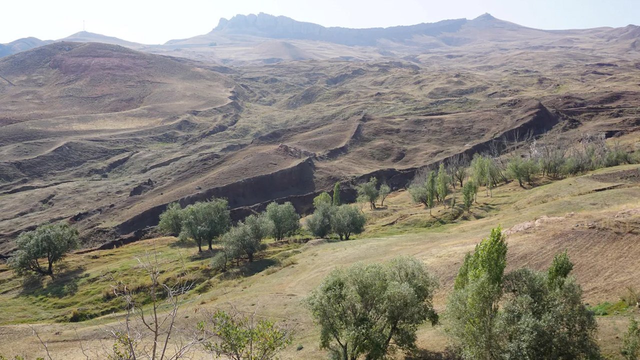 Arkeologlar Nuh'un Gemisi'ni Doğubeyazıt'ta bulmuş olabilir mi?