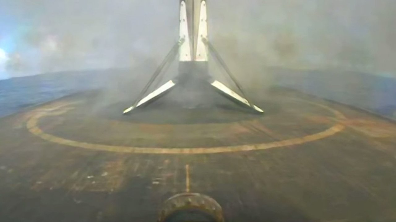 SpaceX, NASA'nın dev projesini nasıl çöpe attırdı?