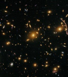 Hubble Uzay Teleskopu'ndan büyülü fotoğraflar